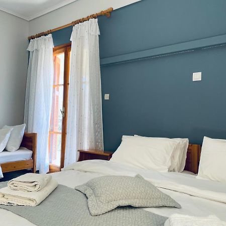 Guesthouse Lykourgos Mavrommation Bagian luar foto
